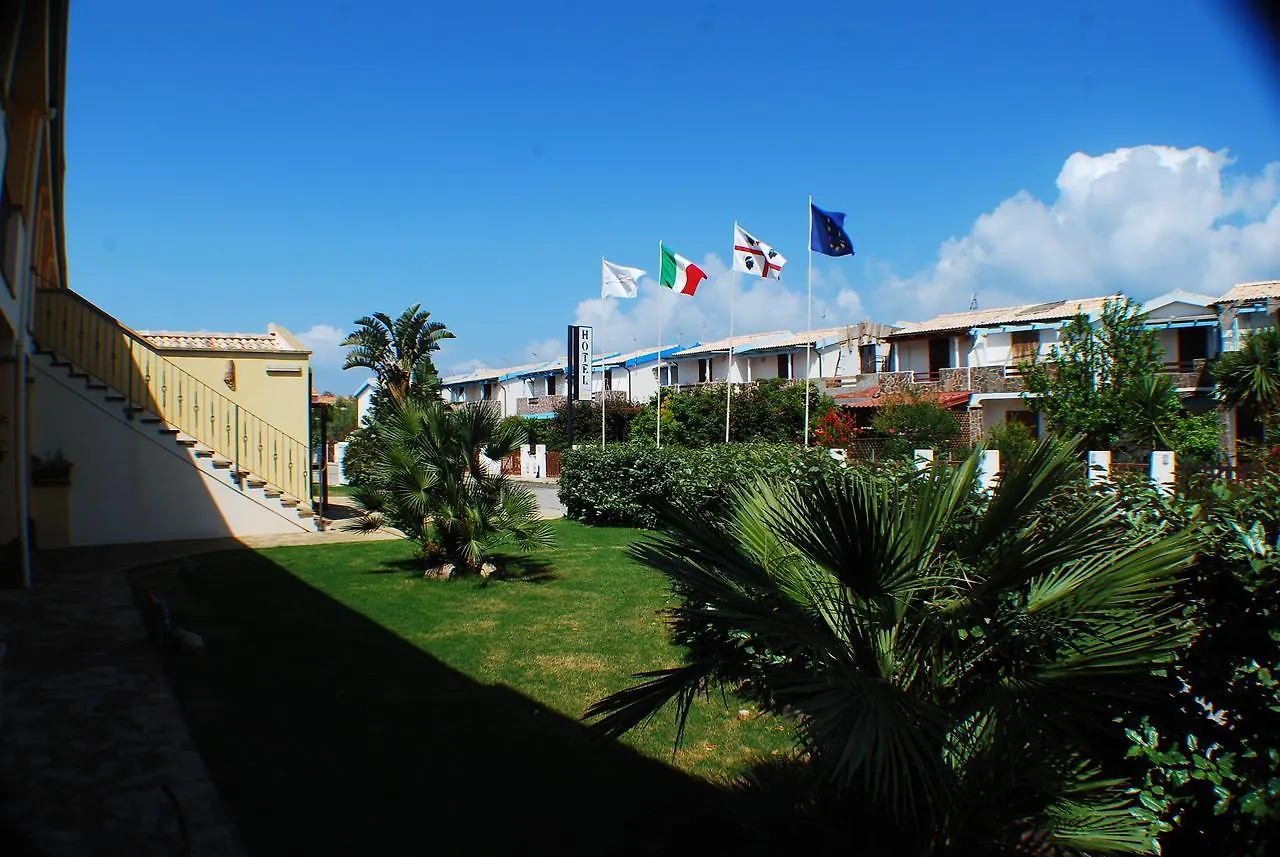 Le Sabbie Hotel Calasetta 3*,