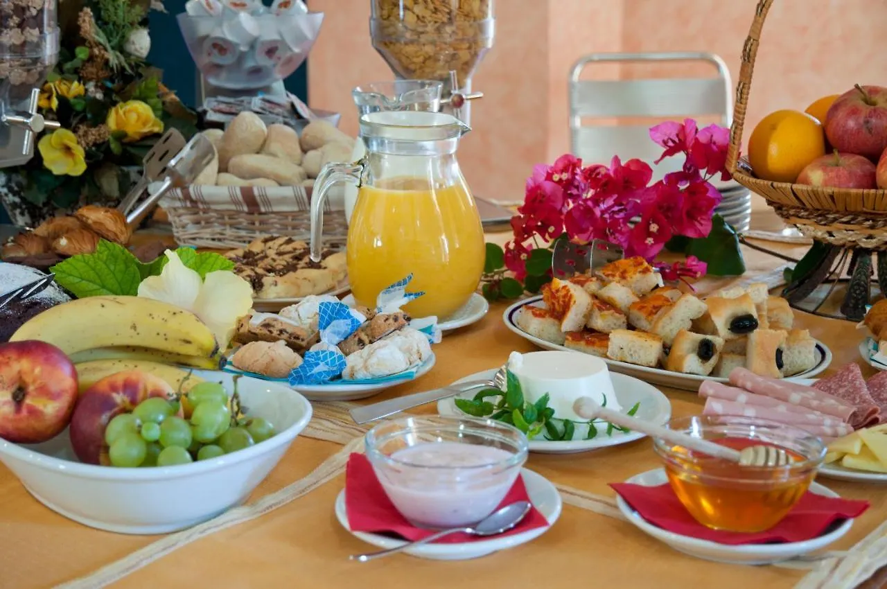 Hotel Le Sabbie 칼라세타