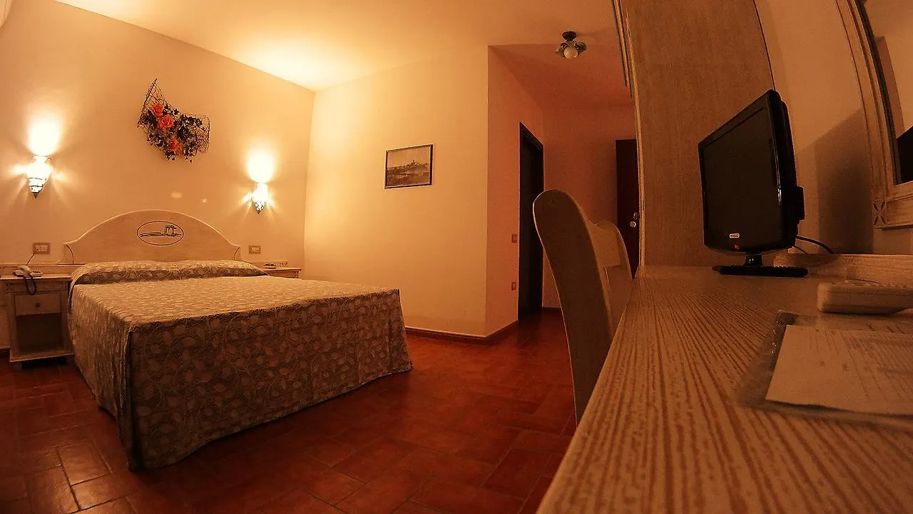 Hotel Le Sabbie 칼라세타